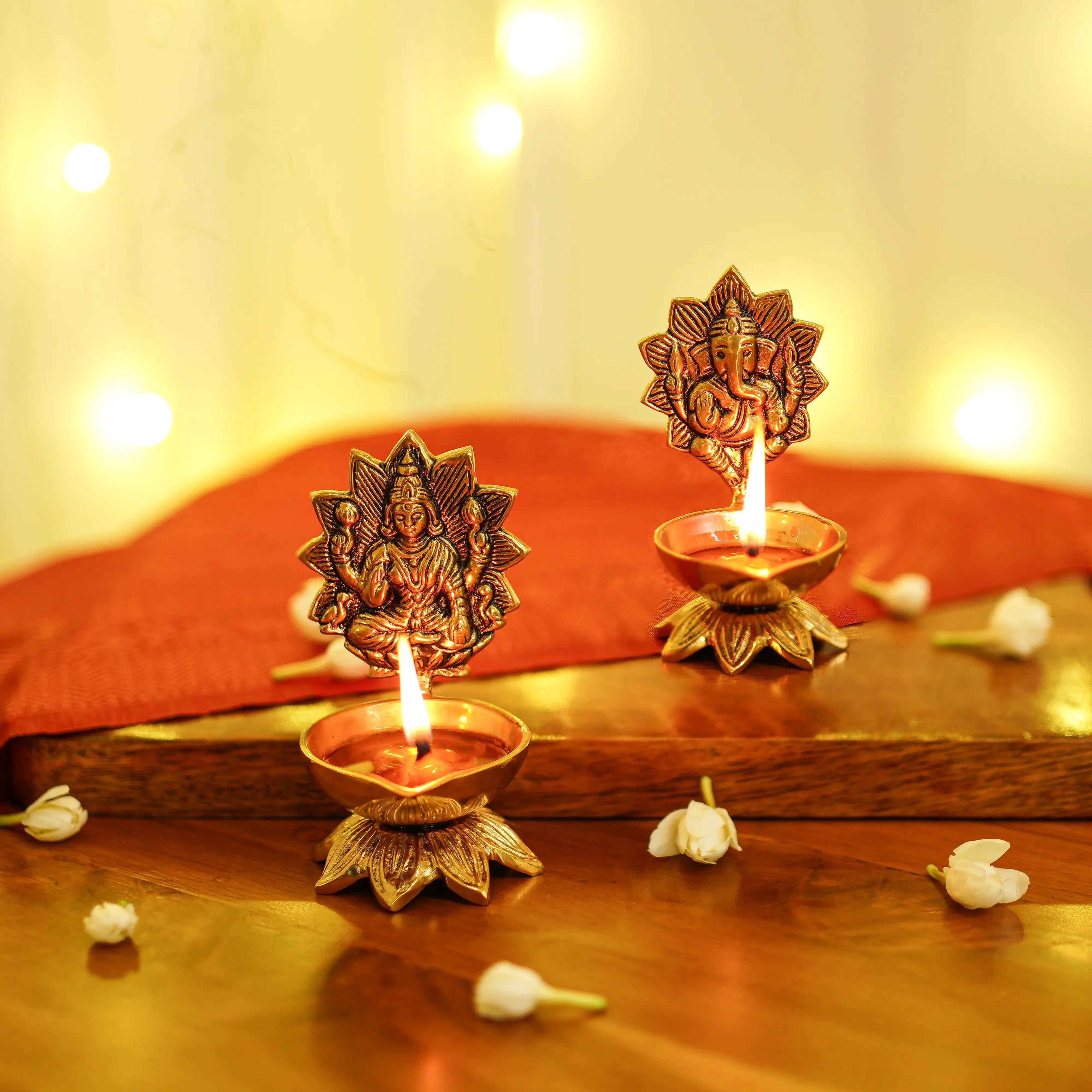 Brass Lakhsmi Ganesh Diya Set