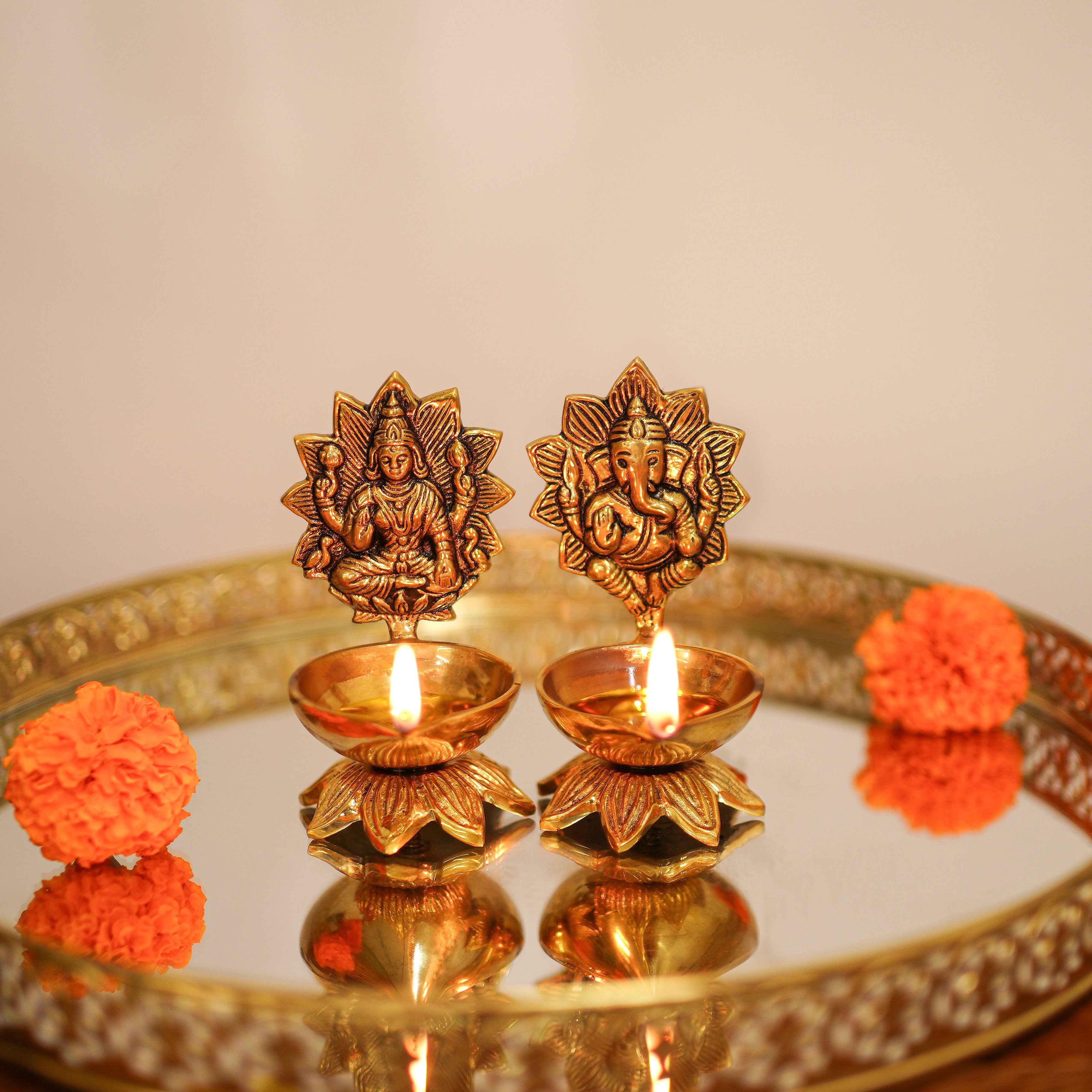 Brass Lakhsmi Ganesh Diya Set