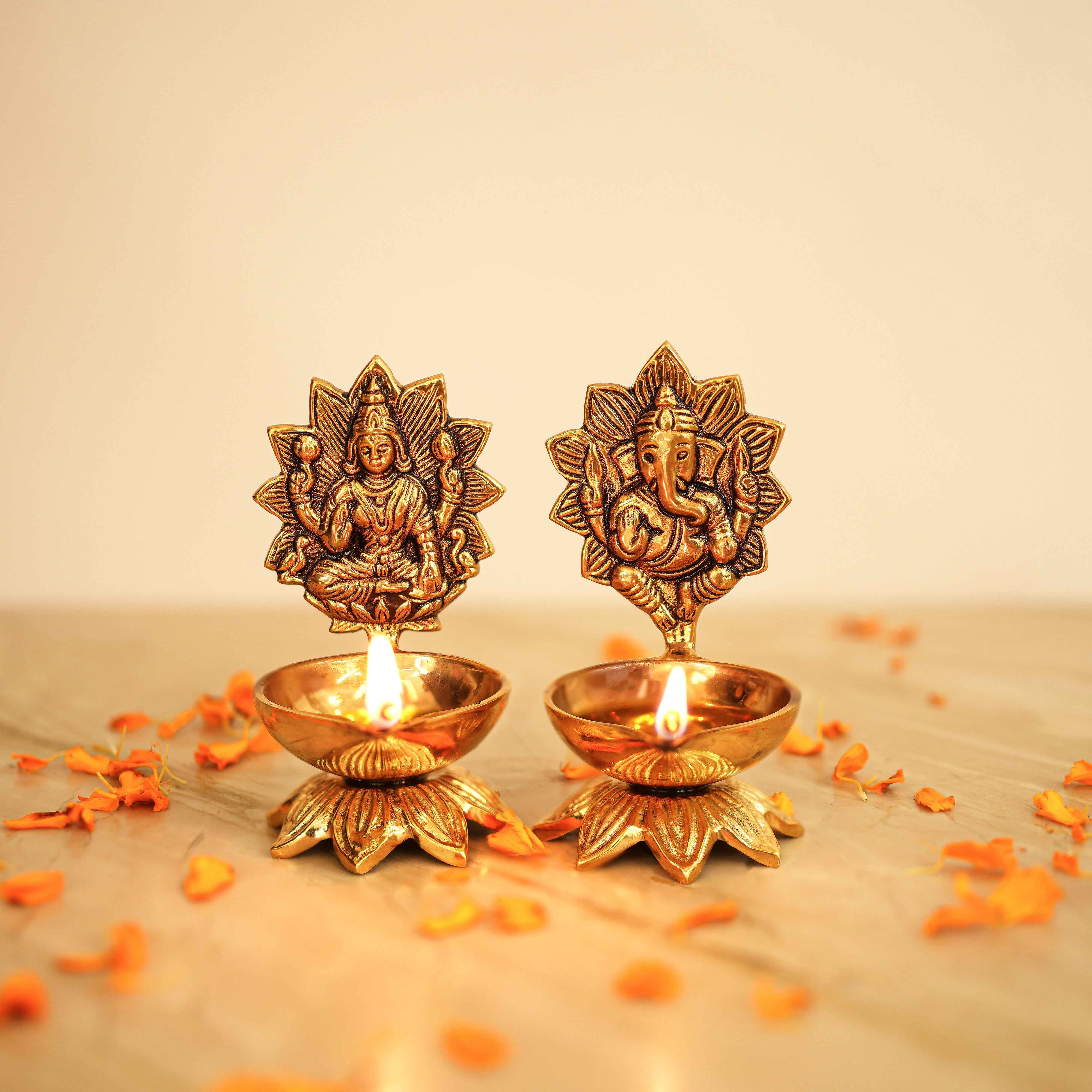 Brass Lakhsmi Ganesh Diya Set