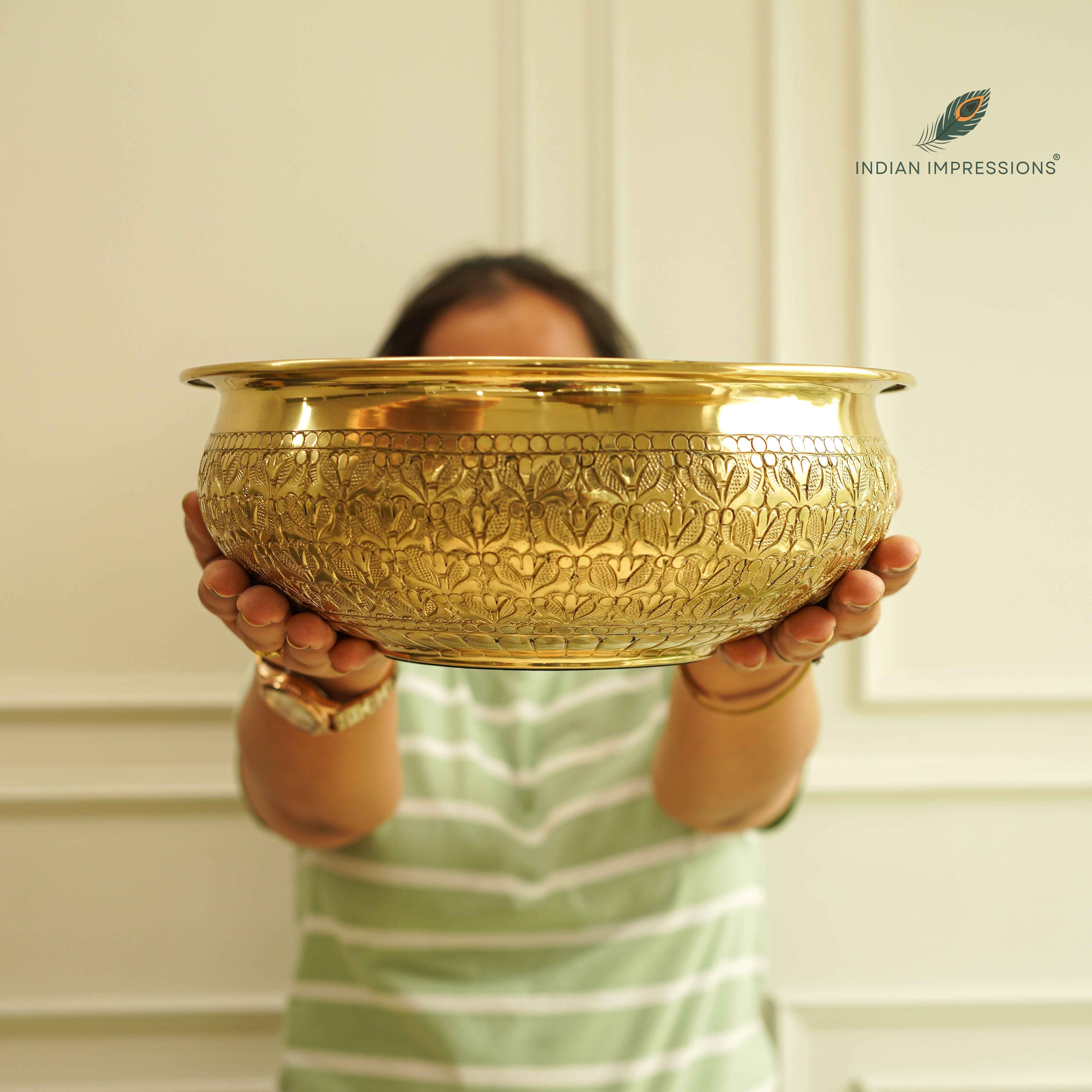 Modini Chitai Urli - Gold