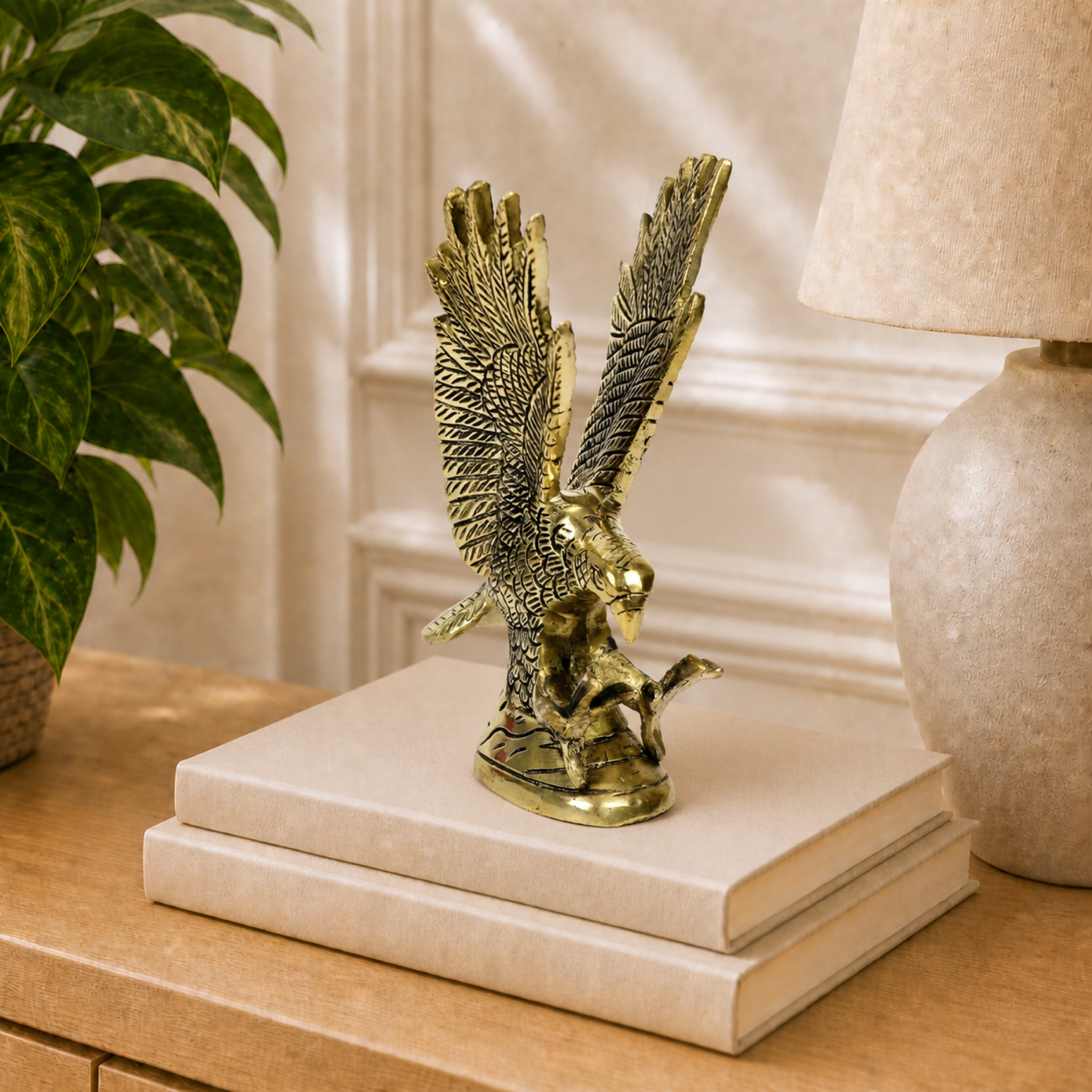 Brass eagle figurine – Vastu decor for strength and prosperity