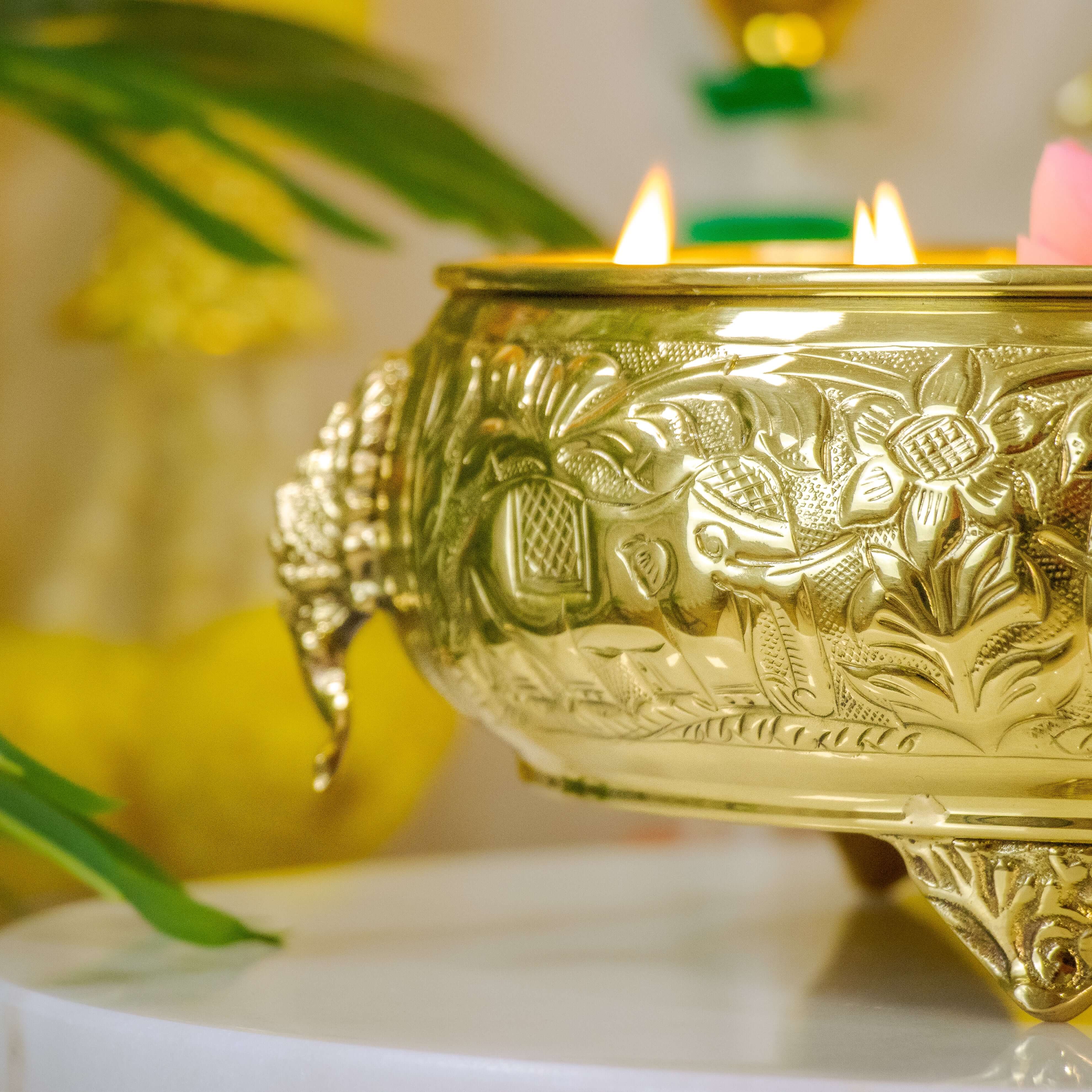 Gajgamini Brass Urli