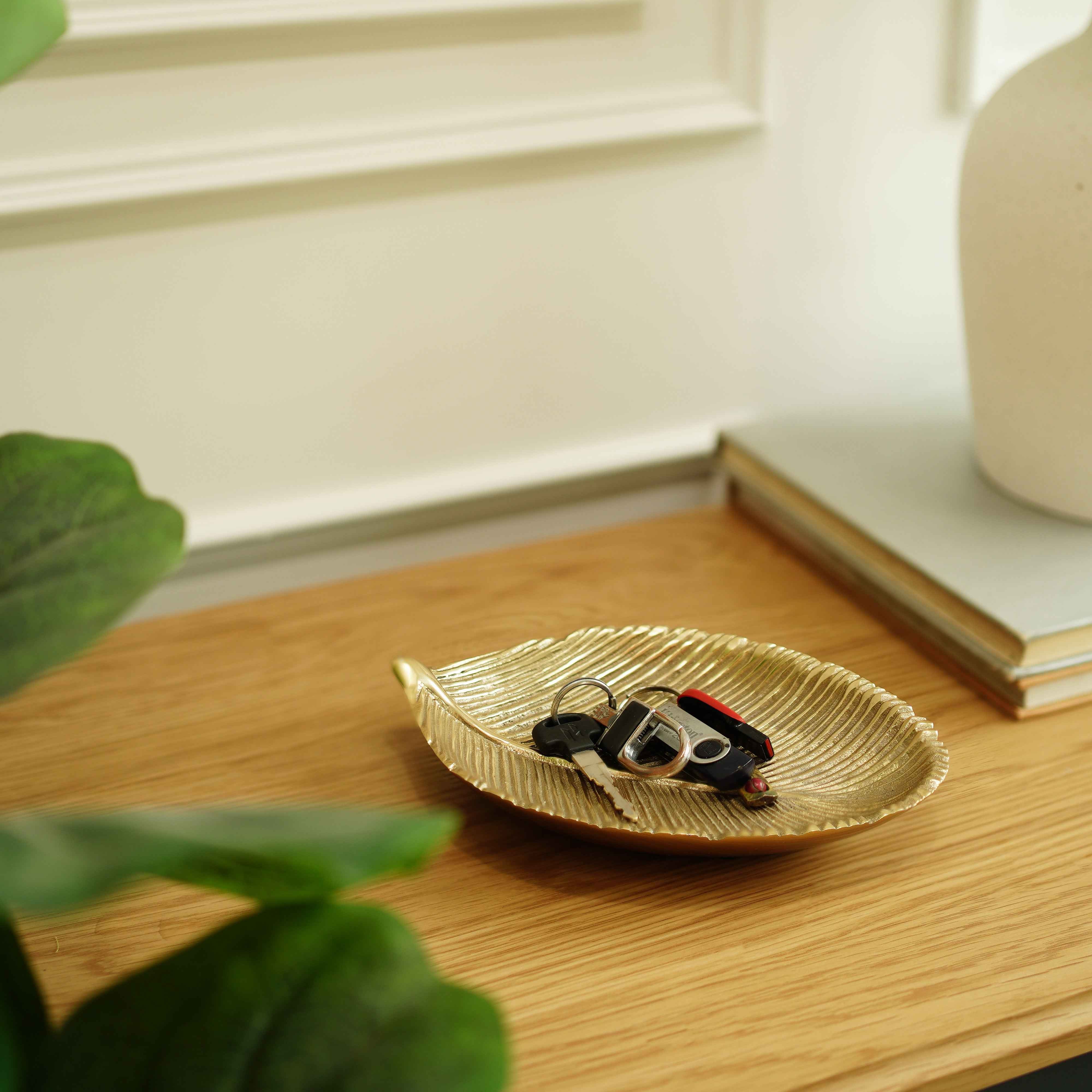 Leaf Shaped Platter | Gold