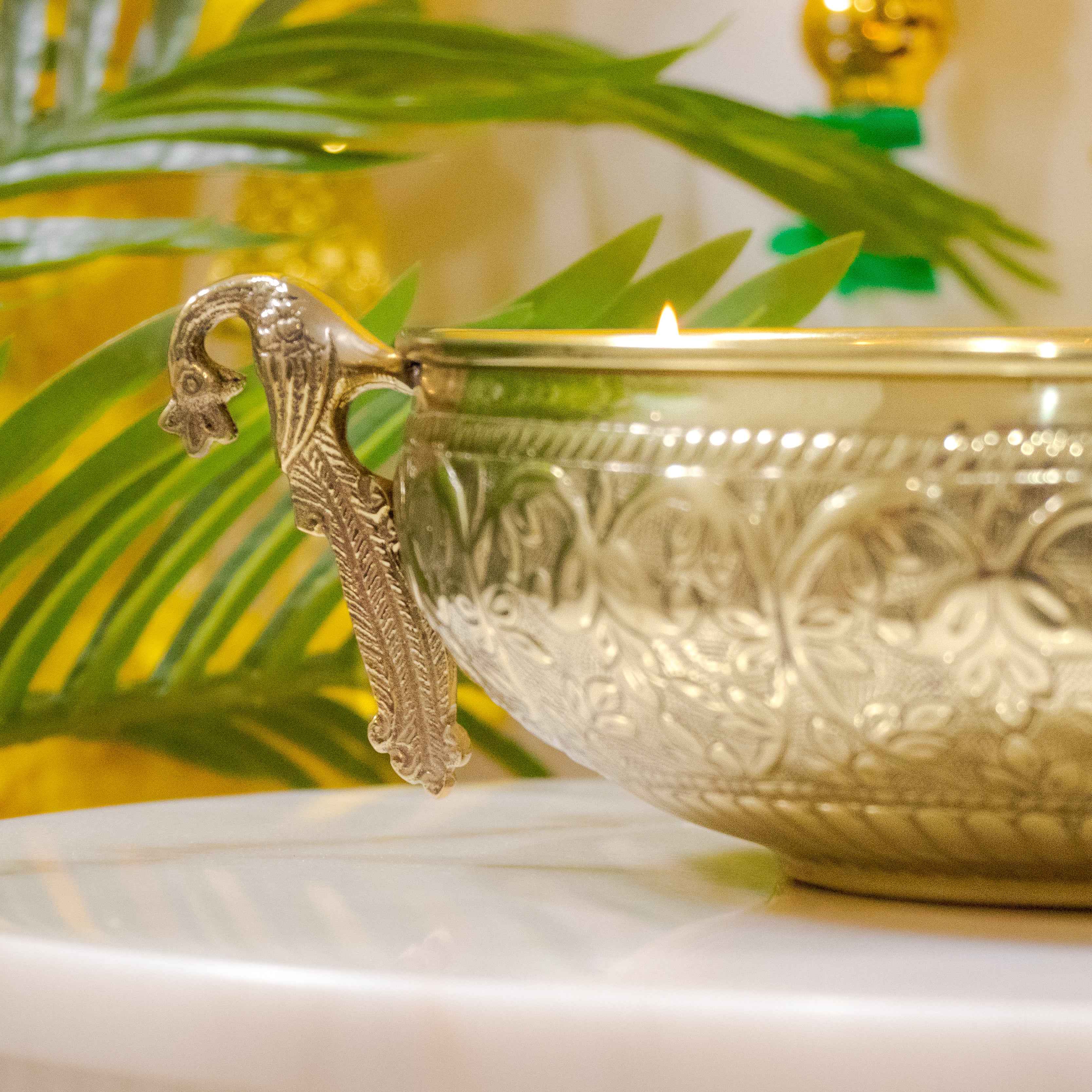 Mayur Brass Urli