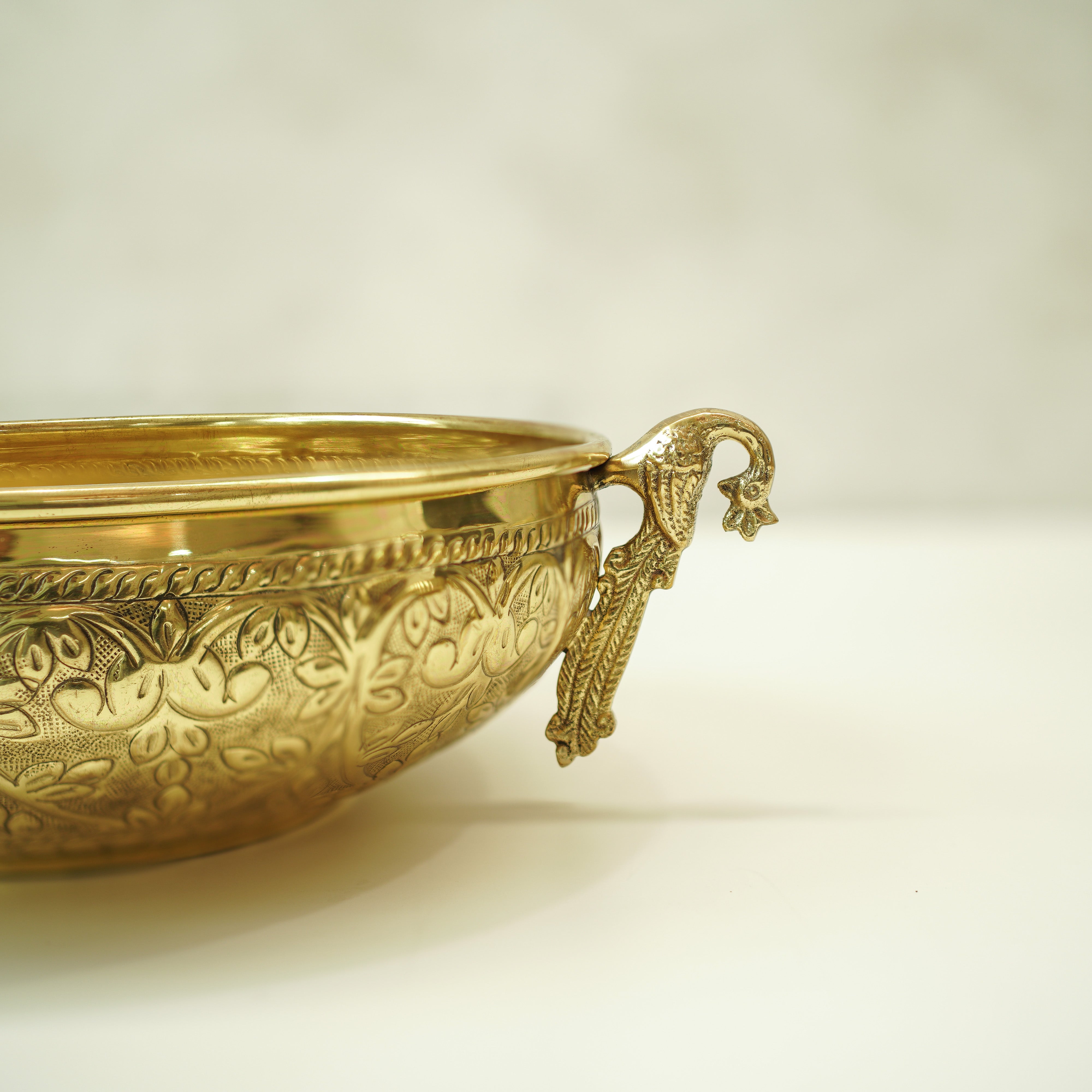 Mayur Brass Urli