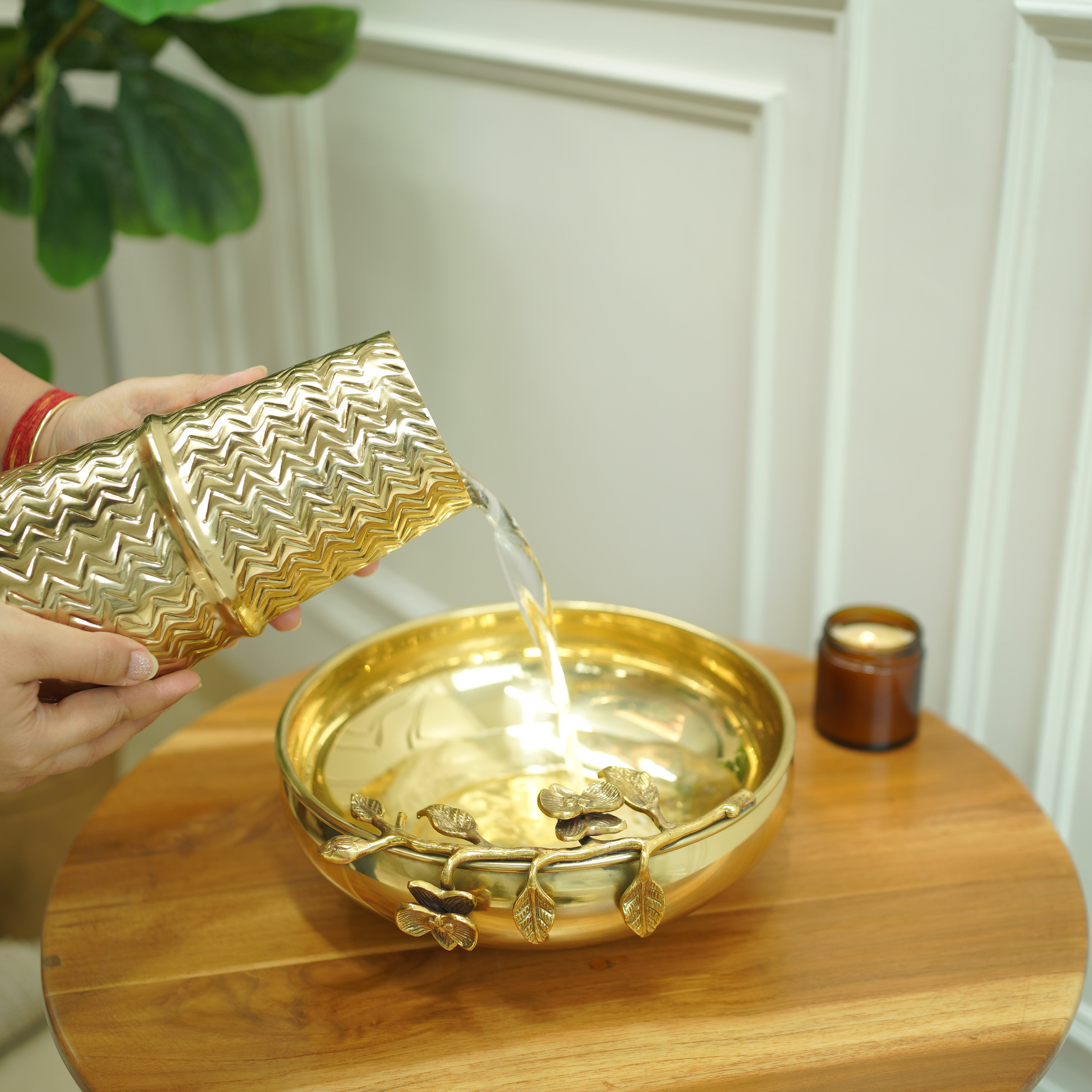 Mehak Brass Urli