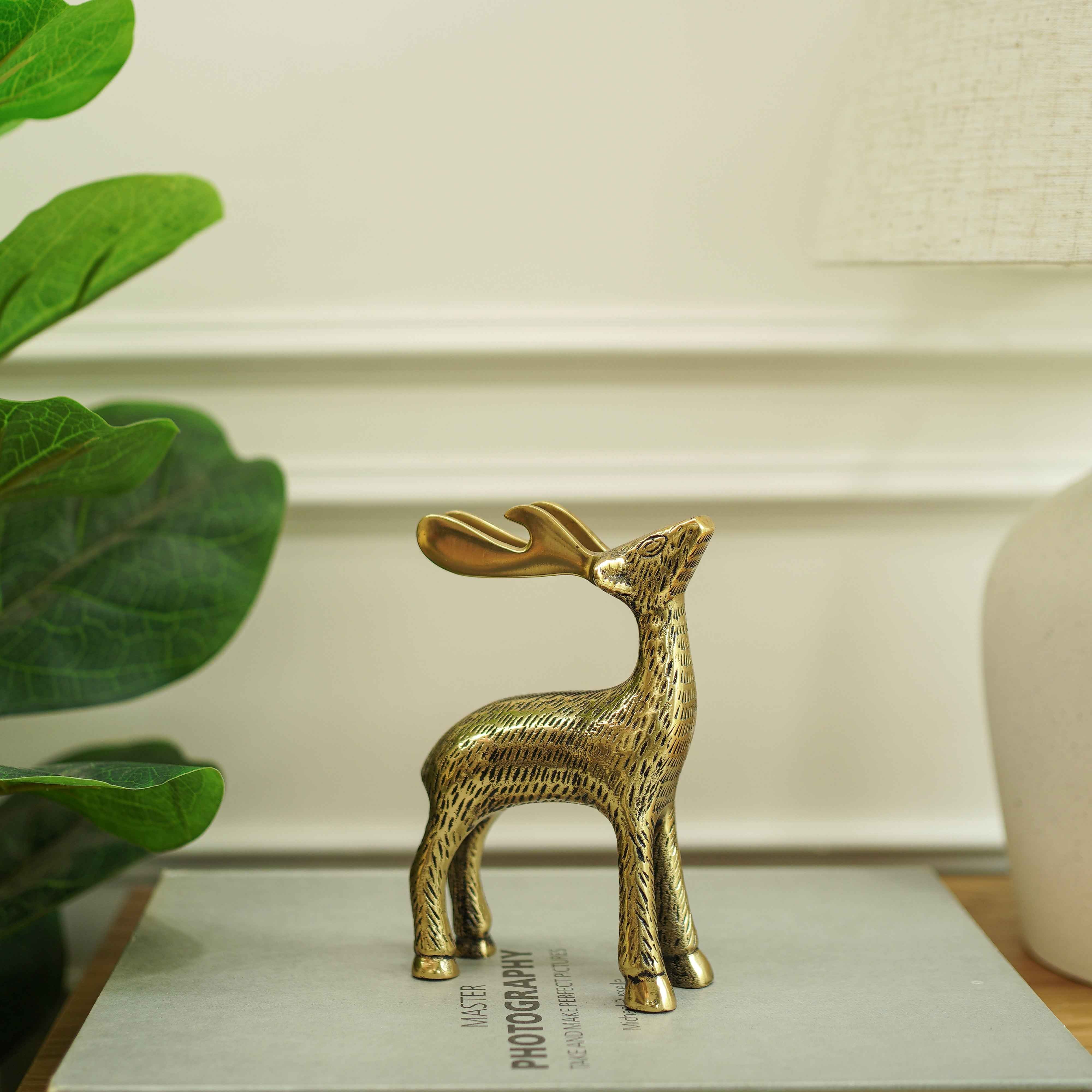 Metal Deer Showpiece | Gold