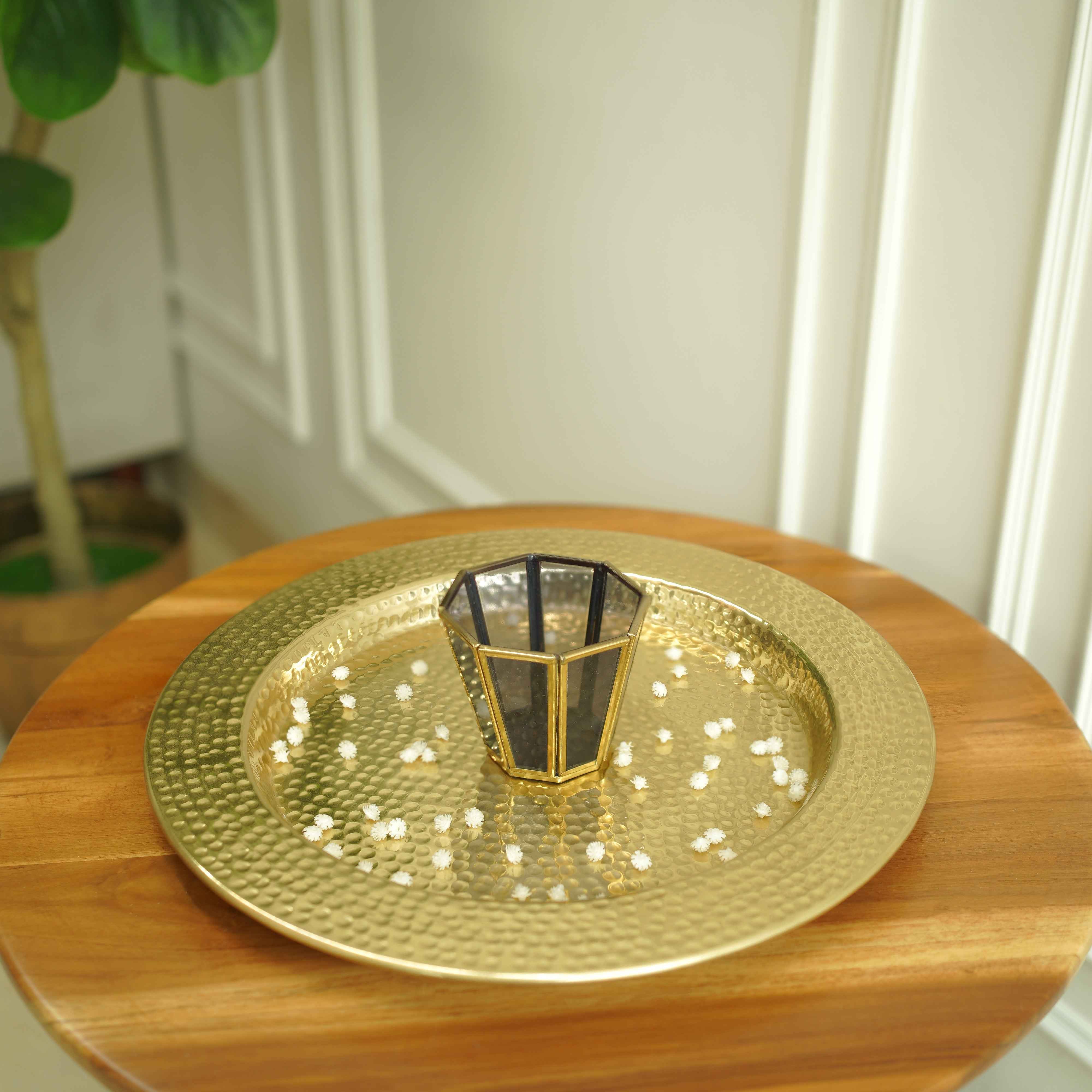 Metal Hammered Platter | Gold