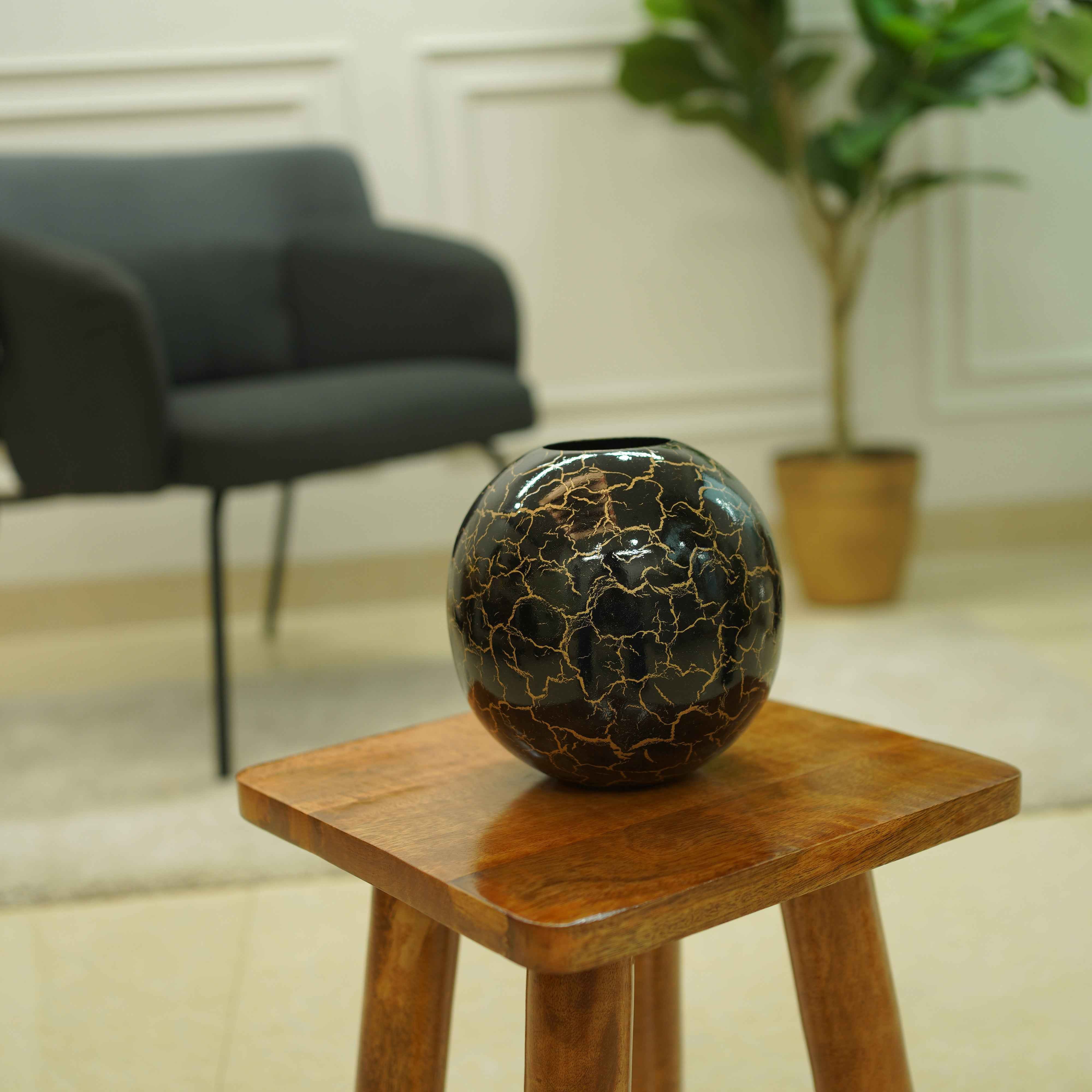 Metal Ball Flower Vase | Black and Golden Crackled