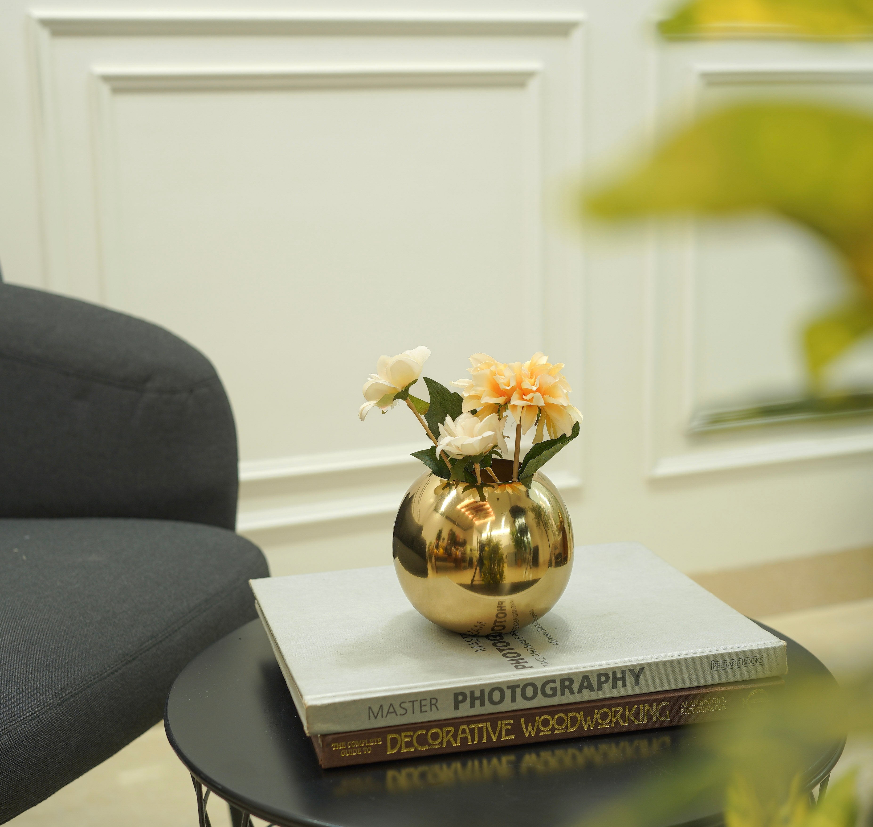 Metal Ball Flower Vase | Gold