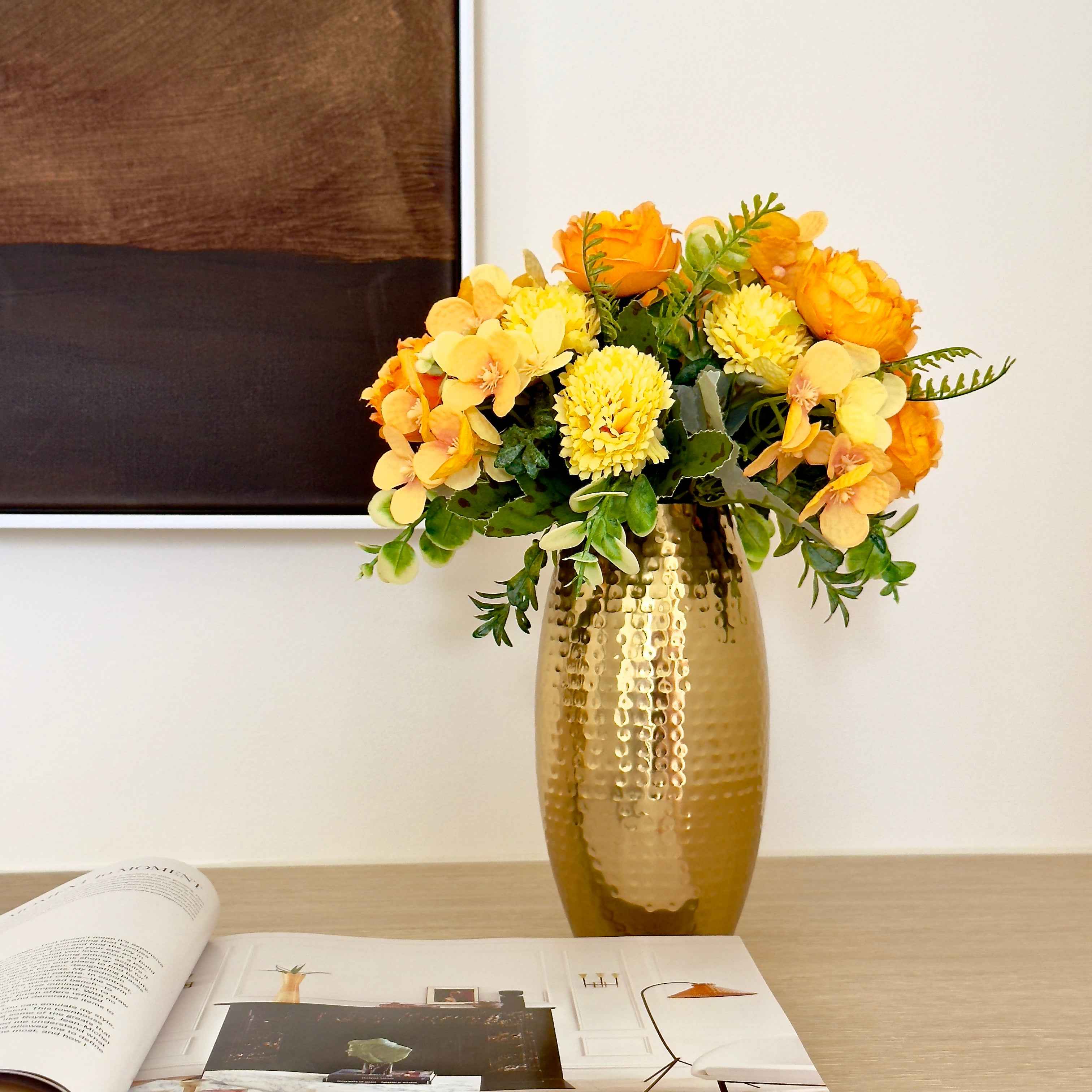 Metal Vase - Gold