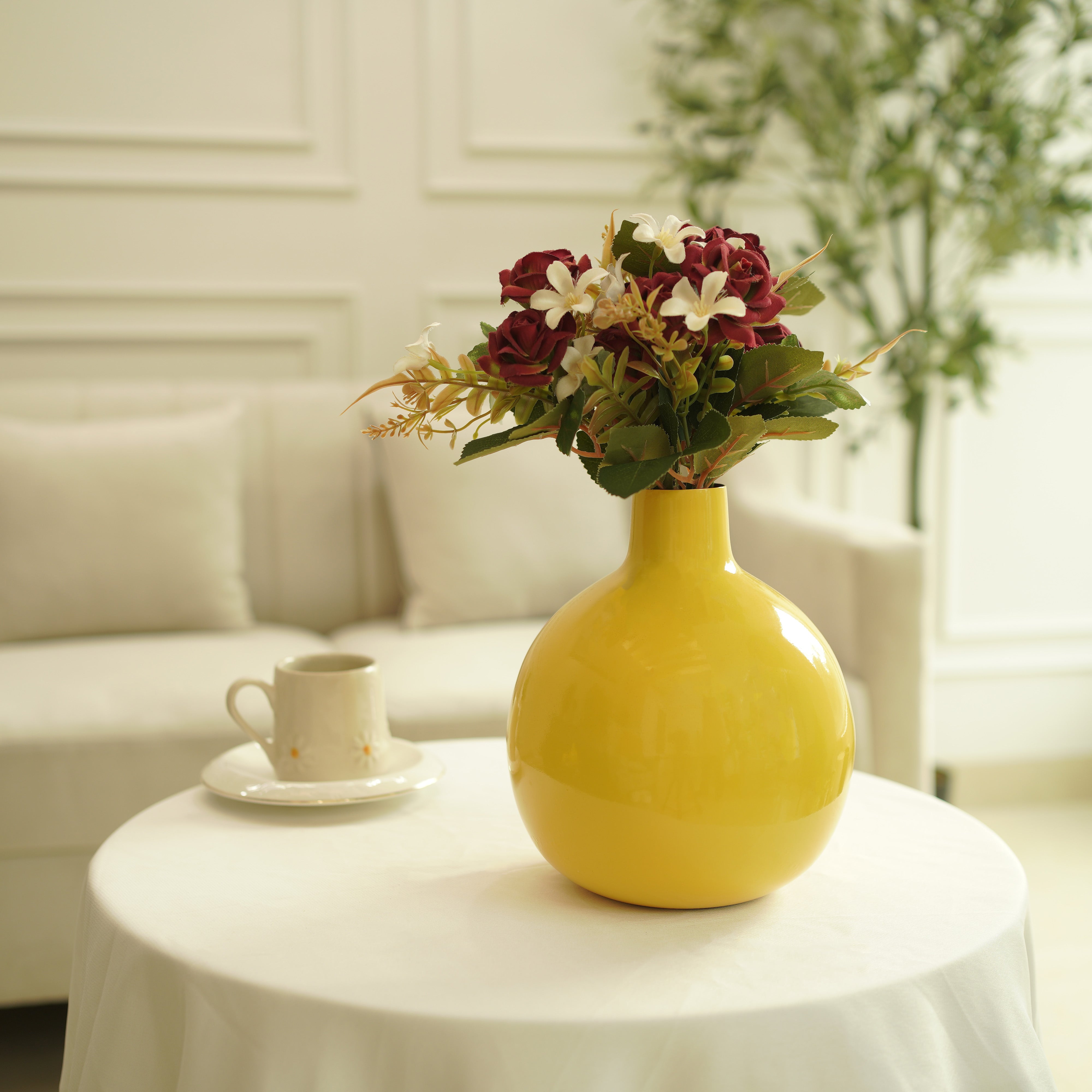 Metal Flower Vase | Yellow