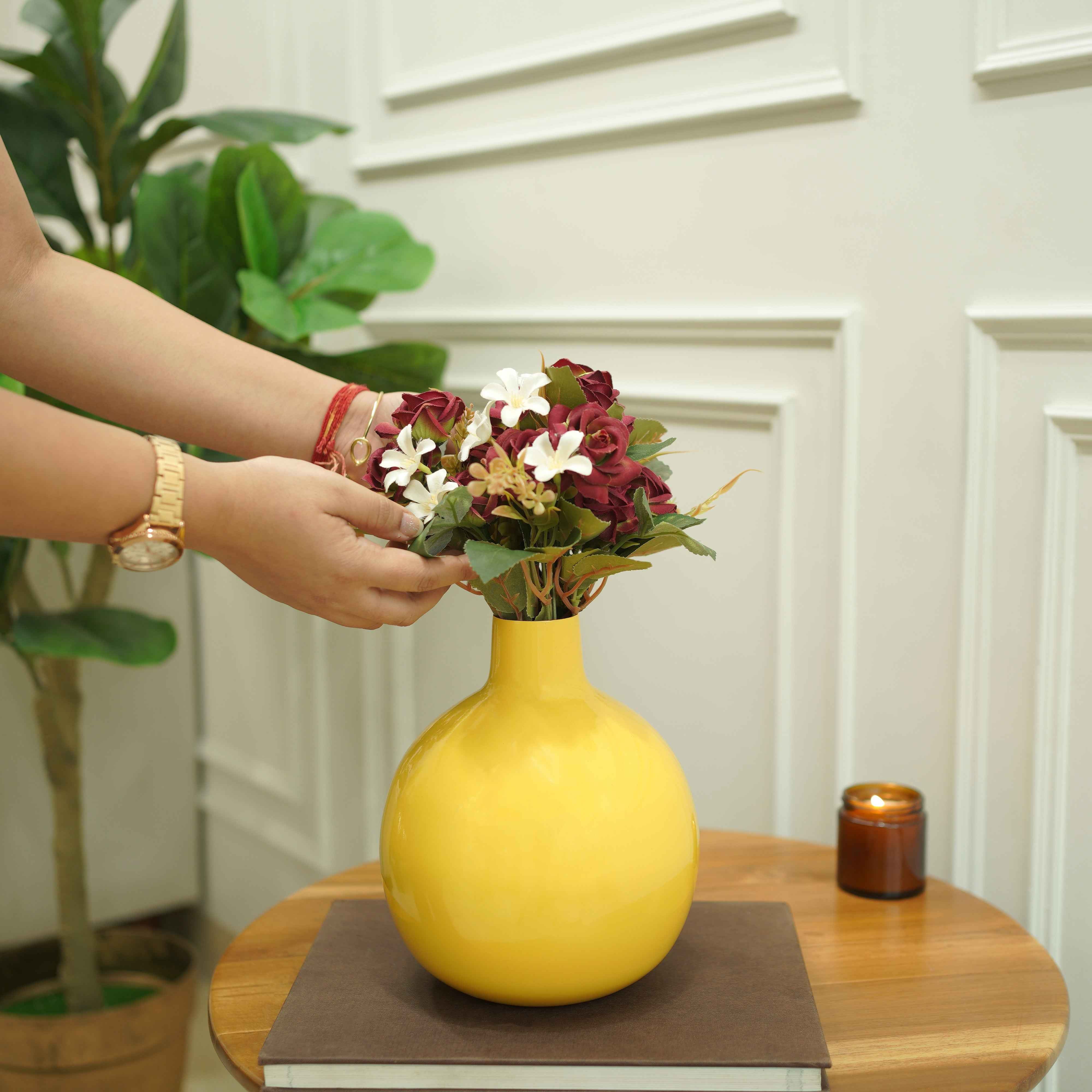 Metal Flower Vase | Yellow