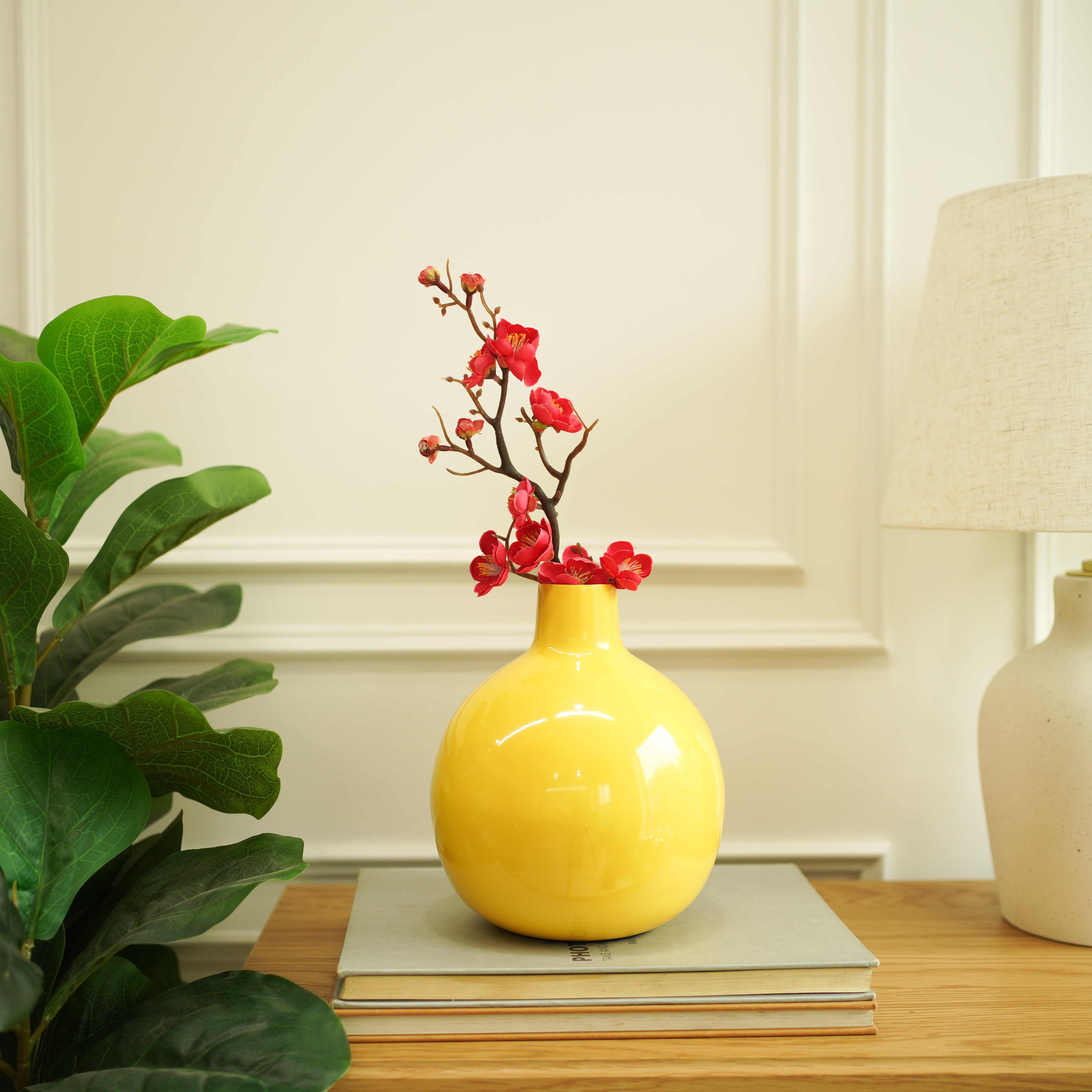Metal Flower Vase | Yellow