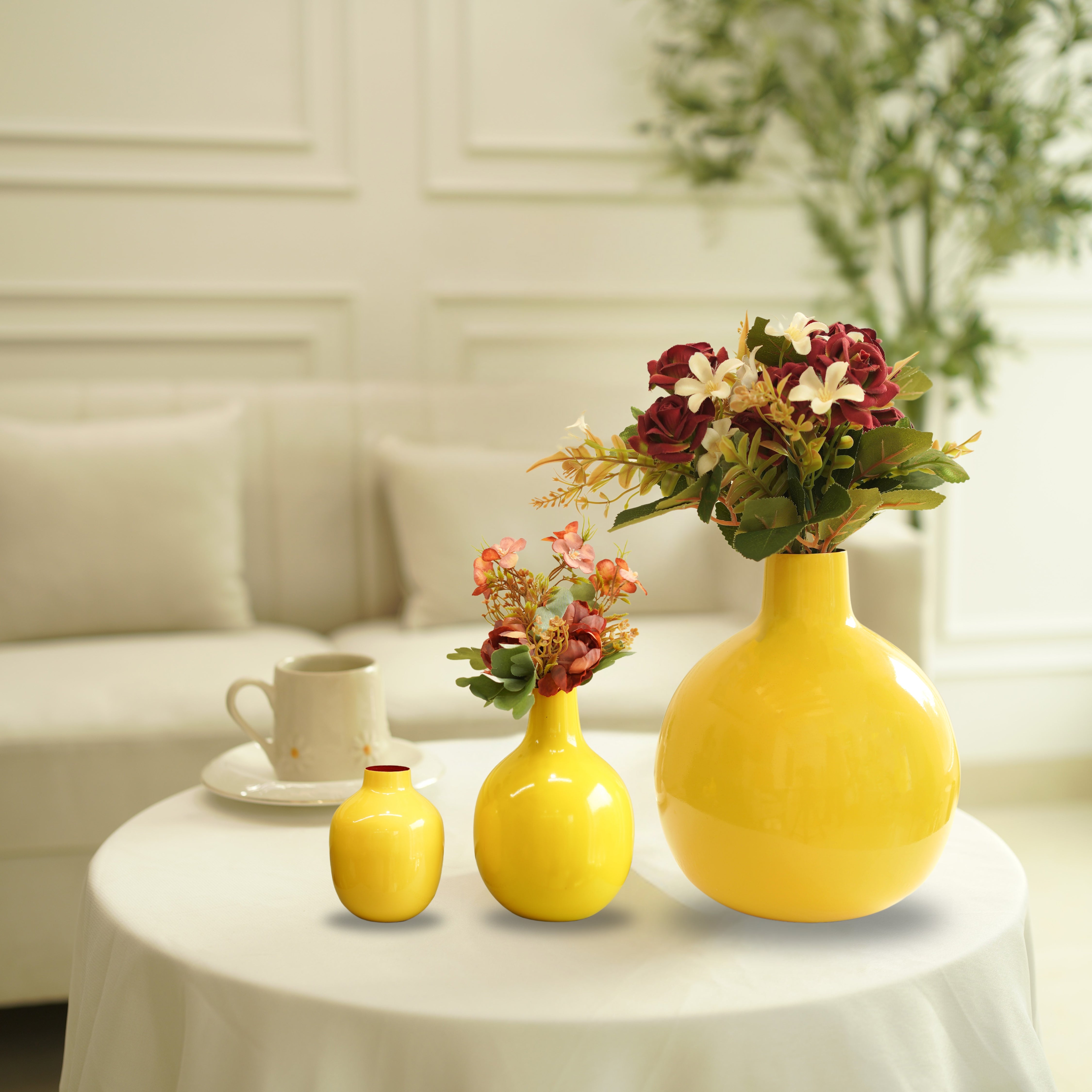 Metal Flower Vase | Yellow