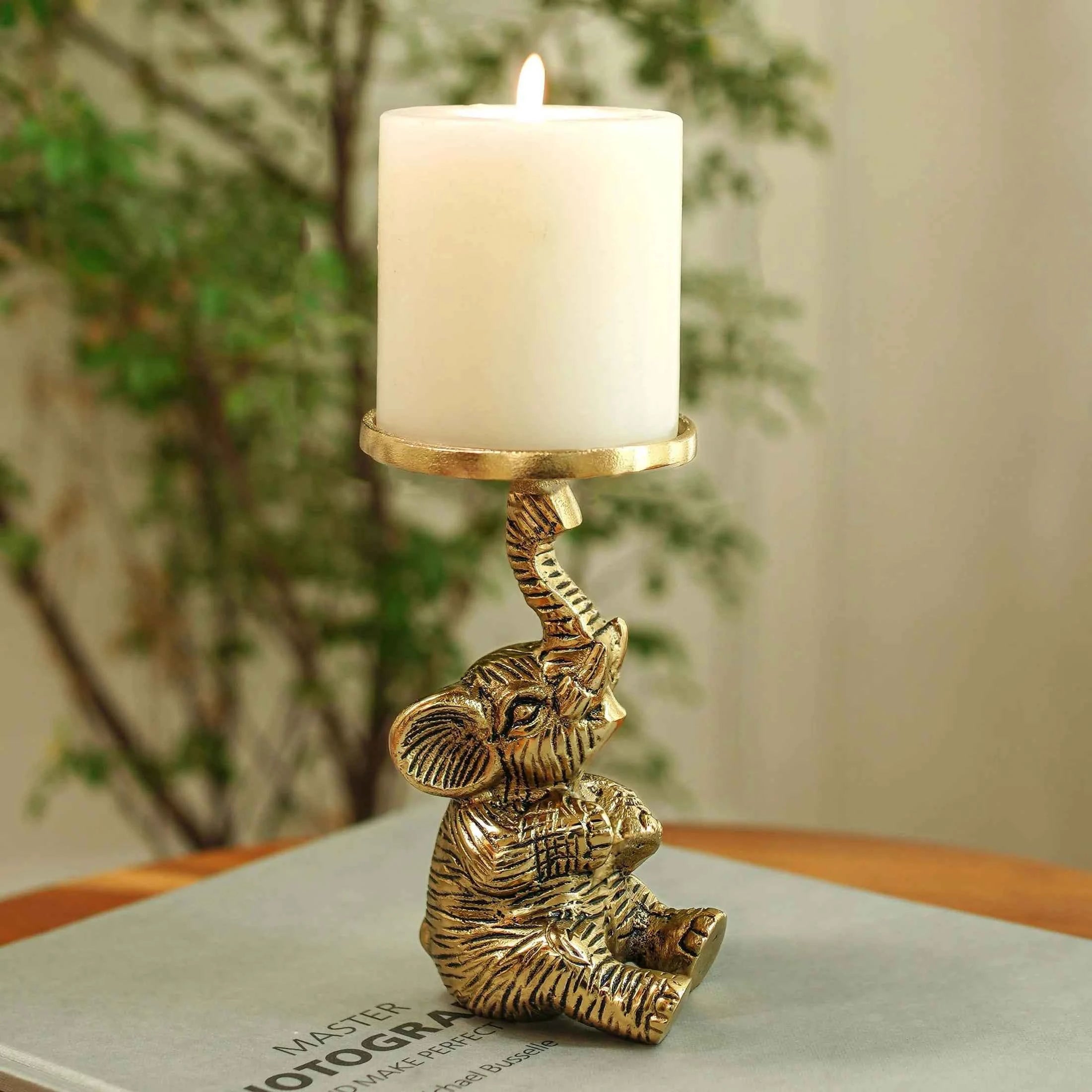 Elephant candle holder, 1 pc - Gold in Gift Box