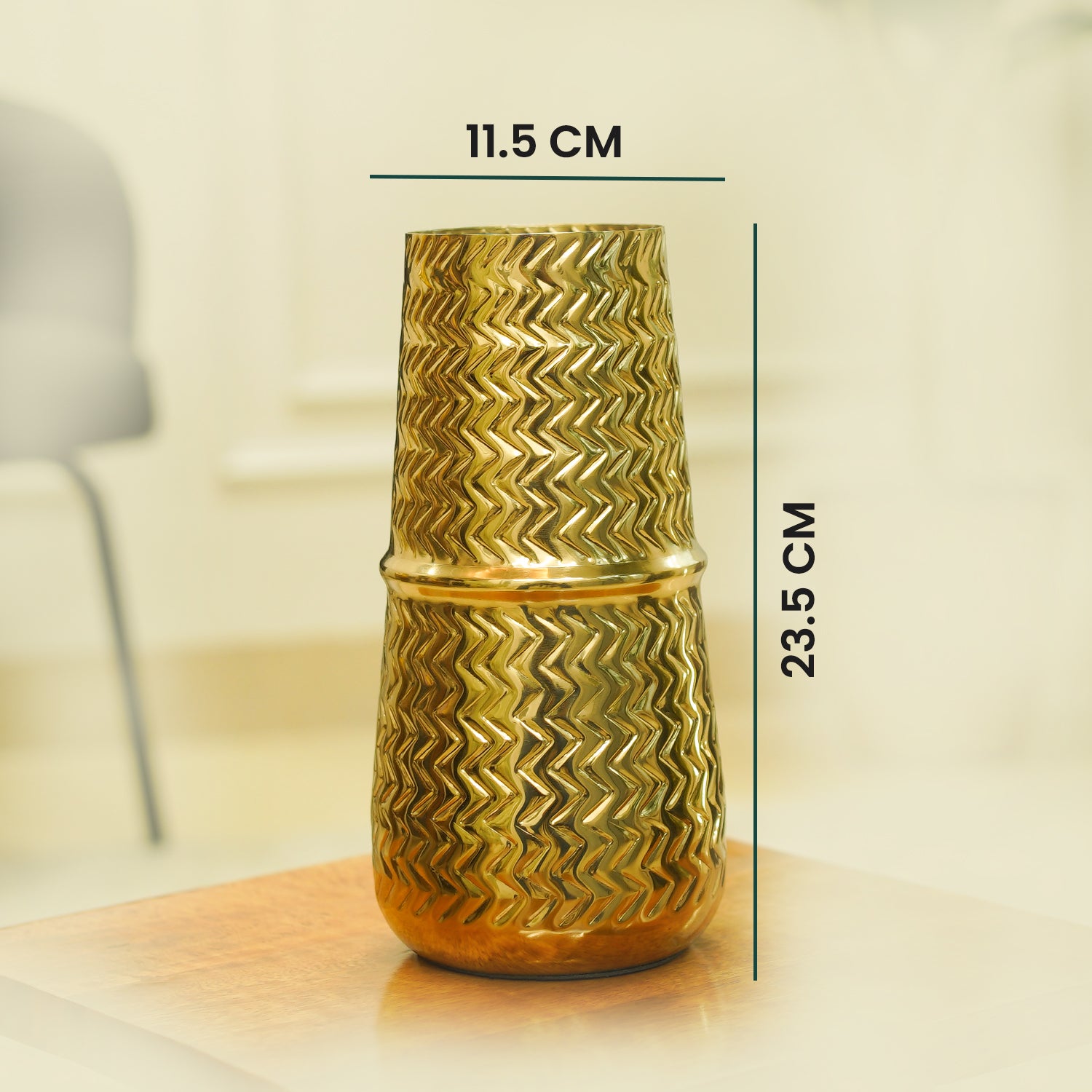 Arrow Embossed Metal Vase | Gold