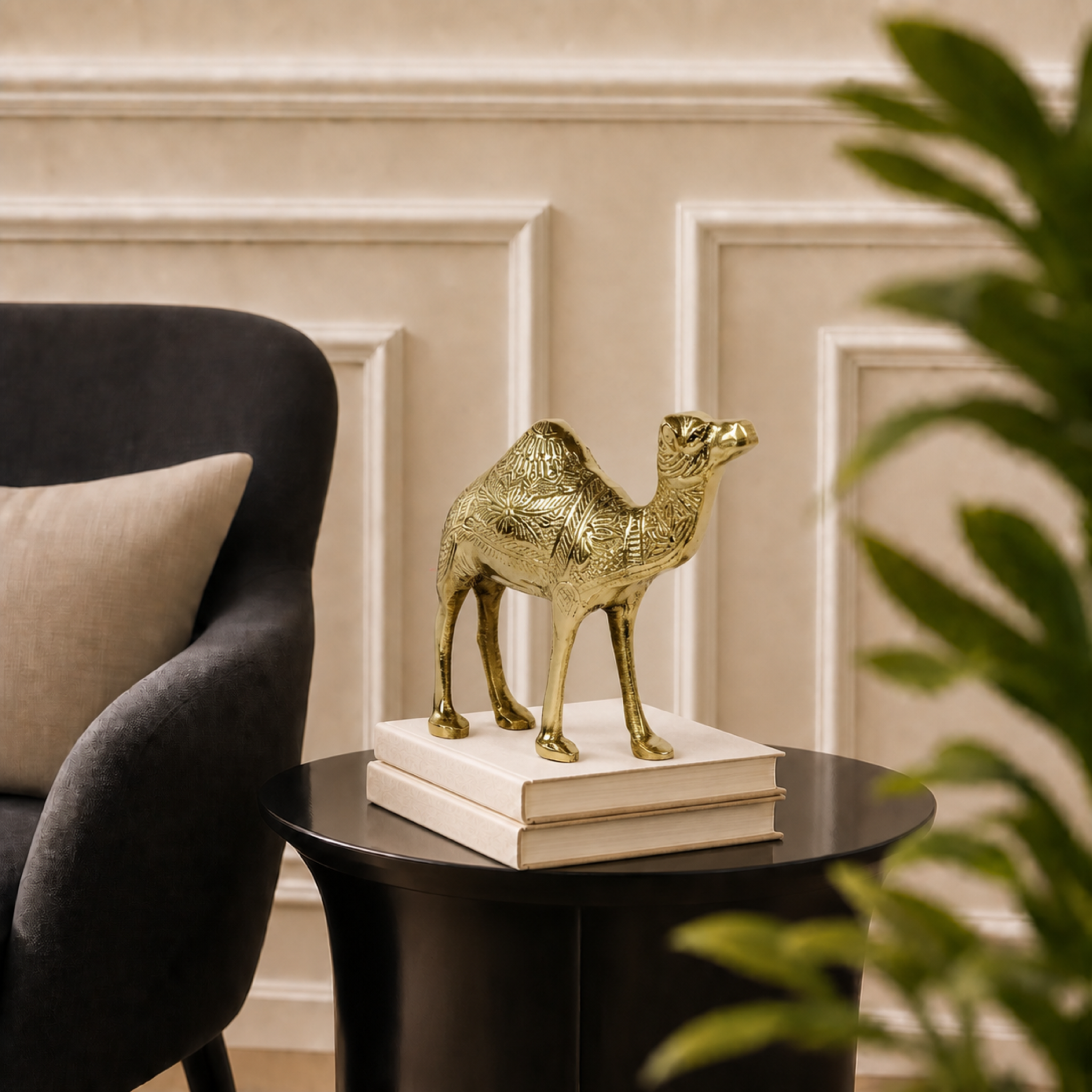 Brass camel figurine – handcrafted animal statue