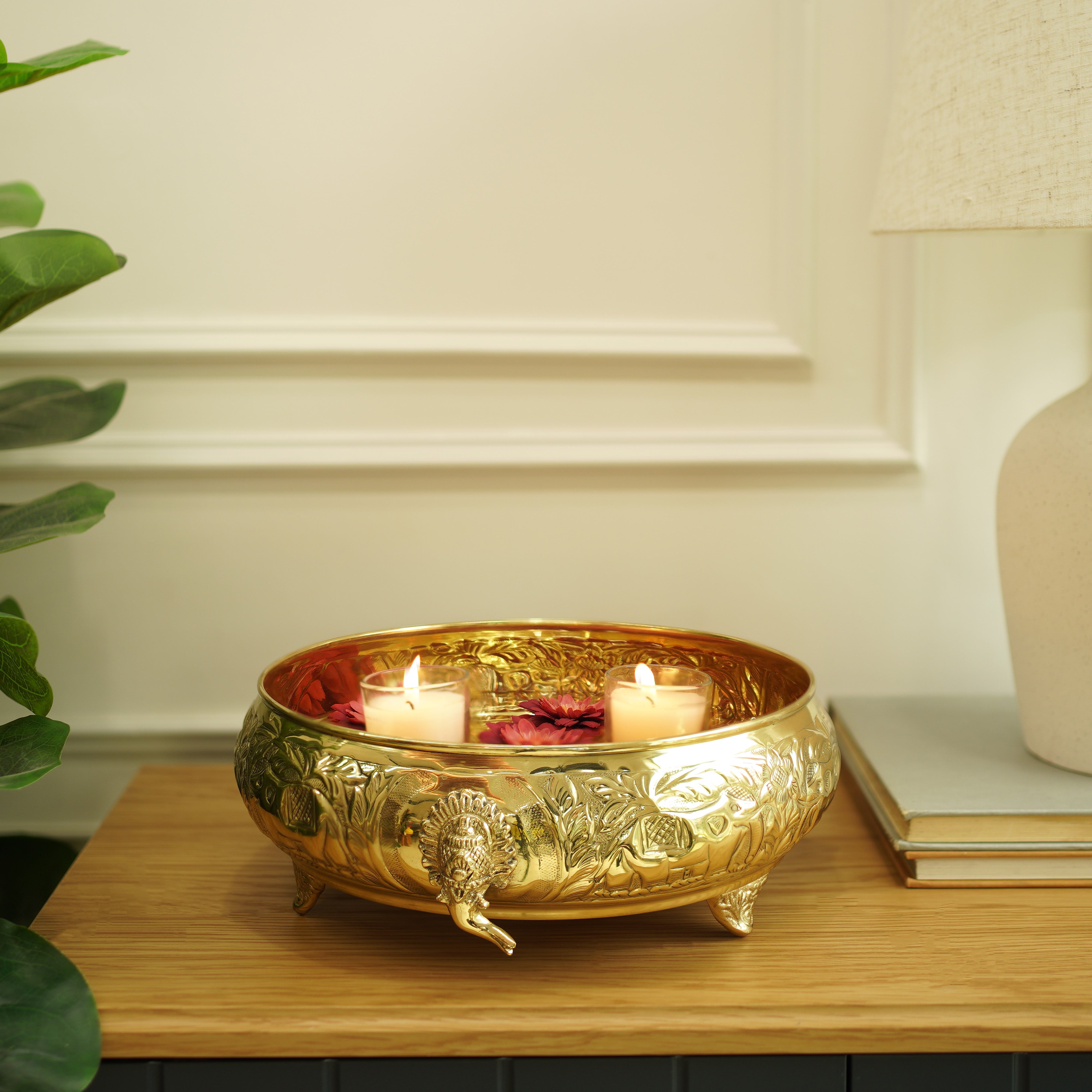 Gajgamini Brass Urli