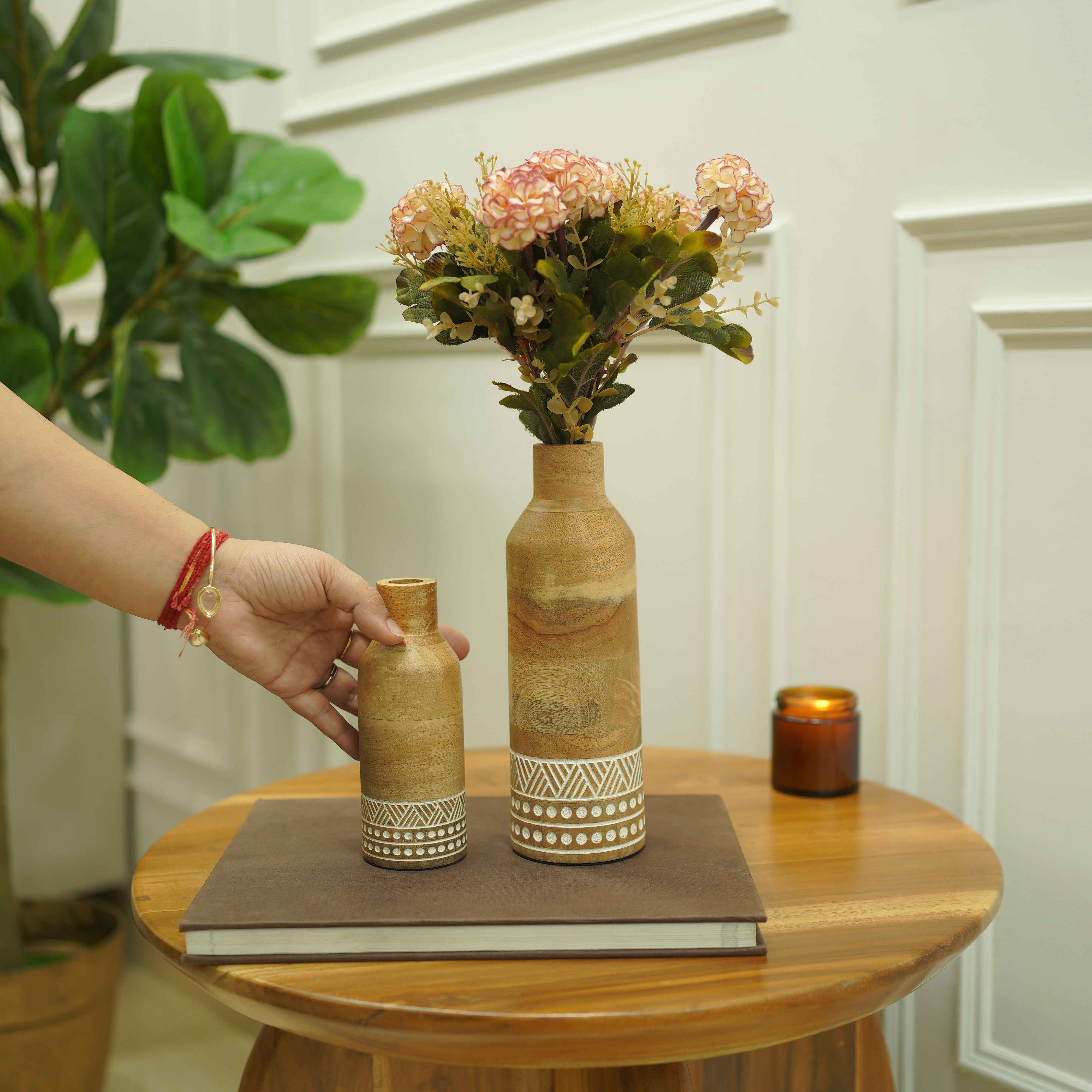 Heritage Charm Wooden Flower Vase | Set of 2